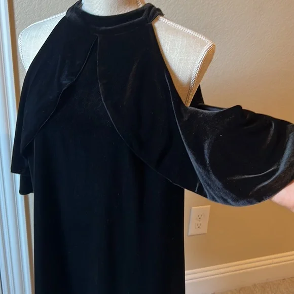 CALVIN KLEIN WOMEN’S BLACK VELVET BLOUSE L - Picture 4 of 12